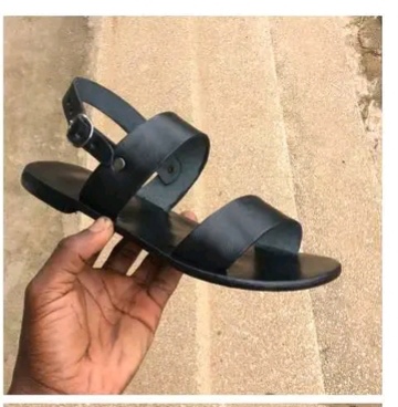 Black leather sandals 